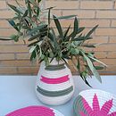 FLOR. Un proyecto de Diseño de complementos, Artesanía, Diseño de moda, Tejido y Diseño textil de Maite Hernández - 03.08.2023