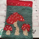 Mi proyecto del curso: Tapestry: técnica de crochet para dibujar con hilos. Un proyecto de Diseño de complementos, Pattern Design, Tejido, DIY, Crochet y Diseño textil de Pau Linísima - 07.08.2023