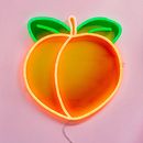 Peach soap. Un progetto di Artigianato e DIY di Inês Linder - 08.08.2023