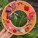 Il mio progetto di corso: Ricamo a doppio telaio con punti in rilievo. Un progetto di Ricamo e Textile Design di Ruth Rey - 26.08.2023
