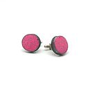 Pink Concrete Cufflinks. Een project van  3D-ontwerp, Sieradenontwerp, Ontwerp van accessoires,  Modeontwerp y Craft van traceycarswell - 10.03.2021