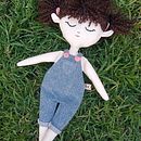 Mi proyecto del curso: Muñecos de tela: diseño, costura y creación de contenido. Artesanato, Design de brinquedos, Redes sociais, Fotografia com celular, Fotografia do produto, Costura, Fotografia para Instagram, e Modelagem e confecção projeto de Alejandra Rivera - 21.09.2023