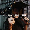 SANTALUNASTUDIOS. Un proyecto de Cine, vídeo, televisión, Diseño y Fotografía de Santa Luna - 18.10.2012