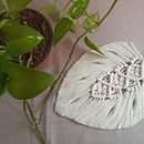 Mi proyecto del curso: Muestrario de nudos de macramé. Een project van Ontwerp van accessoires, Craft, Textiel, Macramé y Textielontwerp van Gianny Ricardo Santos - 25.08.2023