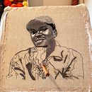 Punch needle portrait . Punch Needle, and Embroider project by Vera Silva - 09.30.2023