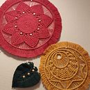 My project for course: Circular Macramé Techniques. Artesanato, Decoração de interiores, Tecido, Macramê, e Design têxtil projeto de Andra - 04.10.2023