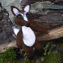 Un renard, deux licornes et des cactus . Seni, Kerajinan, Seni Serat, Dan Peleburan Jarum proyek oleh Maryline Poussin - 10.16.2023