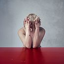 My project for course: Introduction to Conceptual Portrait Photography. Un projet de Photographie, Postproduction photographique, Photographie de portrait, Éclairage photographique, Photographie de studio, Photographie artistique , et Autoportrait photographique de Natallia - 24.10.2023