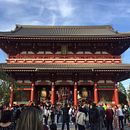 Primera vez en Japón. Un projet de Rédation de contenu, Écriture créative , et Écriture de Ro Gardey - 08.11.2023