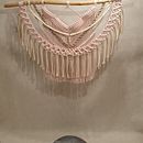 wstęga. Een project van Ontwerp van accessoires, Craft, Textiel, Macramé y Textielontwerp van Małgorzata Zielińska - 25.11.2023