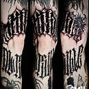 Aprendizaje del curso aplicado a mi estilo de dark lettering. Un proyecto de Lettering y Diseño de tatuajes de Merlin Hernandez Bernal - 29.11.2023
