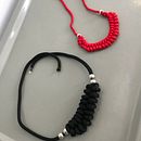 Mi proyecto del curso: Iniciación a la bisutería con cordón: fabrica tus propios collares. Un projet de Artisanat, Design de bijoux, Macramé , et Design textile de Alejandra Eberhardt - 08.12.2023