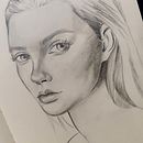 Meu projeto do curso: Sketchbook de retratos com lápis grafite. Een project van  Beeldende kunst,  Schetsen,  Tekening,  Portrettekening y Sketchbook van Larissa Cristina Manoel - 07.12.2023