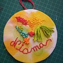 Mon projet du cours : Techniques élémentaires de broderie et d’aquarelle. Un proyecto de Pintura, Pintura a la acuarela, Bordado y Diseño textil de Agathe Bonnechere - 21.12.2023