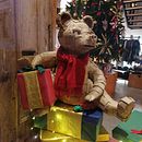 Escultura de papelão  . % Gabriela tarafından hazırlanan He, kel, Ve Mekansal Tasarım projesi - 12.23.2023