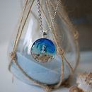 Mi proyecto del curso: Diseño de joyería en resina . Desain Aksesori, Seni, Kerajinan, Desain Perhiasan, Dan DIY proyek oleh Mireya Albert Lostado - 12.26.2023