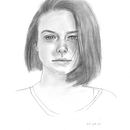 Mi proyecto del curso: Retratos realistas a lápiz: luz, sombra y proporción. Un progetto di Illustrazione tradizionale, Belle arti, Bozzetti, Disegno a matita, Disegno, Disegno di ritratti, Disegno realistico, Disegno artistico e Disegno anatomico di Camila Rubilar - 01.01.2024