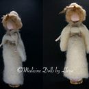 MEDICINE DOLL. Design de personagens, Artesanato, Criatividade, e Costura projeto de Nathalie Tlili - 05.01.2024