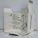 "Andares" / Proyecto del curso Técnicas de bordado experimental sobre papel. Een project van  Beeldende kunst, Collage, Borduurwerk y Textielontwerp van Javier Bustamante Enriquez - 08.01.2024