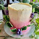 Sugar Flower Primavera Cake . % zuzanna_tredewicz tarafından hazırlanan Sanat ve El Sanatları, Ürün Fotoğrafçılığı, Mobil Fotoğrafçılık, He, Ve kel projesi - 01.11.2024