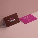 Meu projeto do curso: Direção de arte para branding visual criativo . % jheniffersilvap tarafından hazırlanan Sanat Yönetmenliği, Markalaşma ve Kimlik, Ve Grafik Tasarım projesi - 01.13.2024