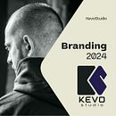 Branding para principiantes. Un proyecto de Br, ing e Identidad, Diseño de logotipos y Diseño digital de Kevin Santos - 16.01.2024