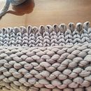 Mi proyecto del curso: Tejido XXL: El arte de tejer en gran formato. Un proyecto de Diseño de complementos, Diseño de moda, Tejido, DIY y Tejido de punto de Adriana Badillo - 19.01.2024