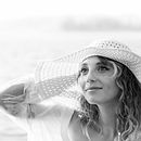 Portrait d'Olivia en noir et blanc . Un progetto di Fotografia, Postproduzione fotografica, Fotografia di ritratto e Fotografia artistica di François Le Rolland - 10.08.2022