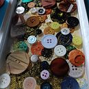 Création en résine. Un proyecto de Pattern Design, Creatividad, Realización audiovisual, DIY, Upc, cling, Diseño y Artesanía de Stephanie Guiot - 22.01.2024