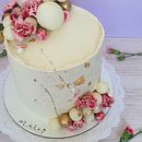 Mi proyecto del curso: Cake desigin: técnicas decorativas modernas. Design, and DIY project by Adriana Mora - 01.26.2024