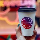 Eixampeling Coffee. Un proyecto de Diseño, Ilustración tradicional, Publicidad, Fotografía y Dirección de arte de Valentina Mercau López - 30.01.2024