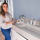 Algumas de minhas peças e eu. Un proyecto de Arquitectura interior, Diseño, Arquitectura, Artesanía y Creatividad de Rafaella Schellman - 03.02.2024