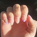 Il mio progetto del corso: Introduzione alla nail art Ein Projekt aus dem Bereich Design, Traditionelle Illustration, Malerei, Musterdesign und Dekoratives Malen von julimatu2 - 08.02.2024