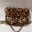 Mi proyecto del curso: Iniciación al diseño de bolsos de cuero . Design accesoriu, Arte și meșteșuguri, Design vestimentar, Coasere și DIY de Jessica Pagani - 02.01.2024