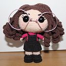 Mi proyecto del curso: Amigurumis: personas tejidas a crochet. Un progetto di Artigianato, Design di giocattoli, Fiber Art, Uncinetto, Amigurumi e Textile Design di claudia_garcia_3 - 08.02.2024