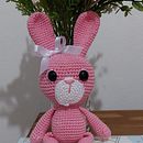 Meu projeto do curso: Amigurumi de animais com crochê. To, Design, Fiber Arts, DIY, Crochet, Amigurumi, and Textile Design project by Bárbara Carneiro - 02.25.2024