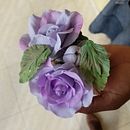 Mon projet du cours : Fleurs en sucre pour le cake design. Un progetto di Design e DIY di Rose-Flore Vixamar - 28.02.2024