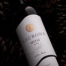 Laurona Mític. Packaging, and Graphic Design project by Pere Pagà - 03.05.2024