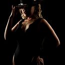 Tacto . Fotografie, Iluminat fotografic, Fotografie de modă, Fotografie de studio și Fotografie de artă plastică de Fanny Muñoz - 04.04.2022