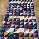 Alfombra punch needle. Un progetto di Punch needle di ezcaray2015 - 16.03.2024