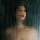 Il mio progetto del corso: Ritratto fotografico attraverso superfici traslucide. Un progetto di Fotografia, Postproduzione fotografica, Fotografia di ritratto, Fotografia in studio, Fotografia digitale e Fotografia artistica di Rebecca Cataldo - 22.03.2024