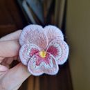 Flor em Stumpwork Ein Projekt aus dem Bereich Stickerei, Modedesign, H, werk und Design von Garderoben von Mariane - 04.04.2024