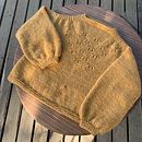 Mi proyecto del curso: Introducción al punto con agujas circulares. Un proyecto de Diseño de complementos, Tejido, Tejido de punto y Diseño textil de paulette_oyanedel - 15.04.2024