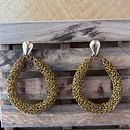Wire crochet project earrings . Een project van Craft van Ximena Espin - 07.05.2024