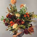 Meu projeto do curso: Design e criação de composições florais. Un projet de Design d'intérieur, Pa, sagisme, Décoration, DIY , et Art floral et végétal de Renata Souza França - 12.05.2024