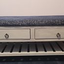 My project for course: Upcycling Vintage Furniture with Painting Techniques. Un progetto di Artigianato, Design e creazione di mobili, Interior design, Pittura, DIY, Falegnameria , Upc, cling, Pittura decorativa, Restauro, upc e cling di mobili di epaye99 - 02.06.2024