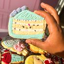 My project for course: Cookie Decoration with Royal Icing for Beginners Ein Projekt aus dem Bereich Design, Malerei und DIY von Madelin Nicauris Feliz Fabian - 17.06.2024