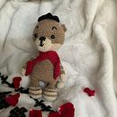 Mein Abschlussprojekt für den Kurs: Amigurumi: Häkle und designe lebendige Figuren. Un projet de Artisanat, Art textile, Art to, Créativité avec les enfants, Crochet , et Amigurumi de abc020202 - 19.06.2024