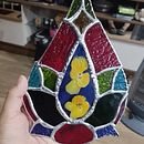 Mi proyecto del curso: Creación de vidrieras con flores prensadas. Accessor, Design, Arts, Crafts, Interior Design, Decoration, DIY, Floral, and Plant Design project by noemimi2907 - 07.03.2024