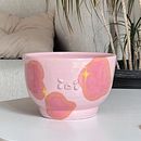 Large Grumpy Pink Bowl/Planter. Un proyecto de Cerámica de Garbo Zhu - 06.07.2024